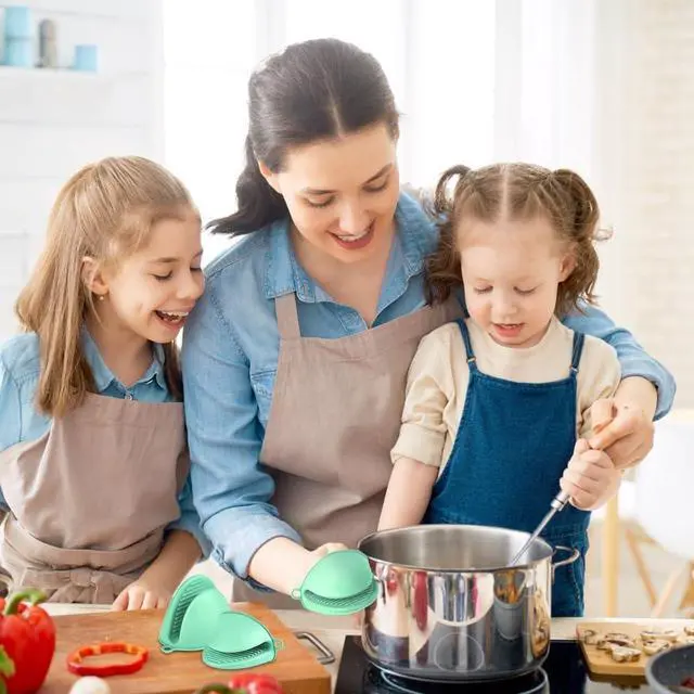 Alt view image 5 of 7 - AUAUY 1 Pair Mini Silicone Oven Mitts, Heat Resistant Pot Holders Mitts, Cute Oven Pinch Grip Gloves, Small Potholders for Kitchen, Air Fryer Mitts Pair for Cooking, Baking and Grilling (Green)