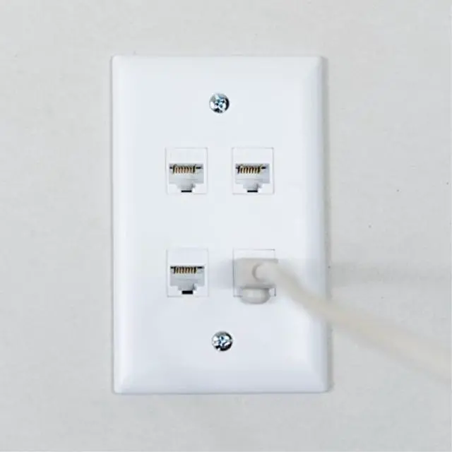 Alt view image 5 of 7 - Legrand - OnQ 4 Port Keystone Single Gang Wall Plate, 1 Gang Keystone Wall Plate Supports 4 Keystone Insert, Screw-In Plastic, White, 10 Count, WP3404WH10