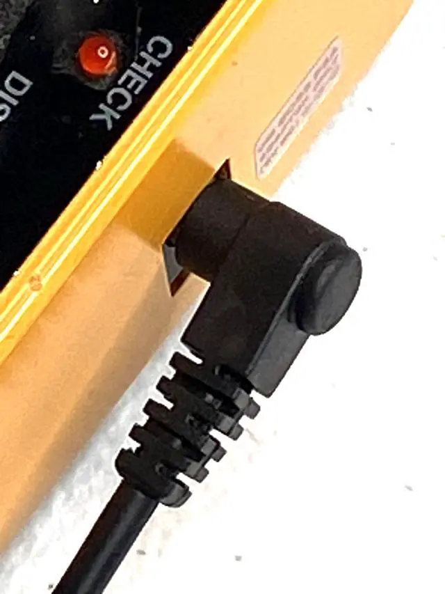 Alt view image 6 of 7 - (5) Pack 3 Foot Right Angle DC Power 5.5mm x 2.1mm Patch Cables Wire Male to Male