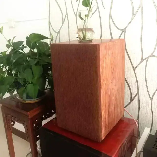 Alt view image 4 of 6 - Speaker Grill Cloth Brown Speaker Fabric Cover Material Vintage Dustproof Home Speakers/Media Cabinet/Stage Speakers/KTV Boxes Repair Fabric 19.7"x61.02" (Light Brown)