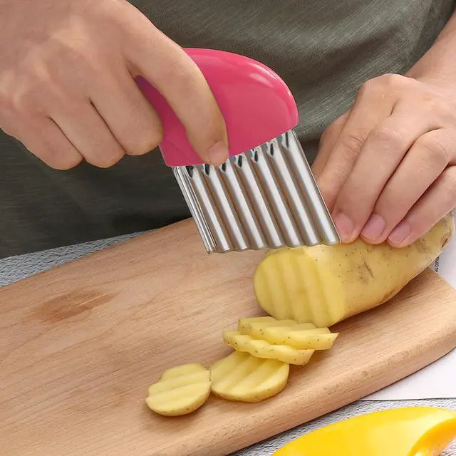 Alt view image 5 of 6 - Luomorgo Stainless Steel Potato Crinkle Cutter Knife, Pink