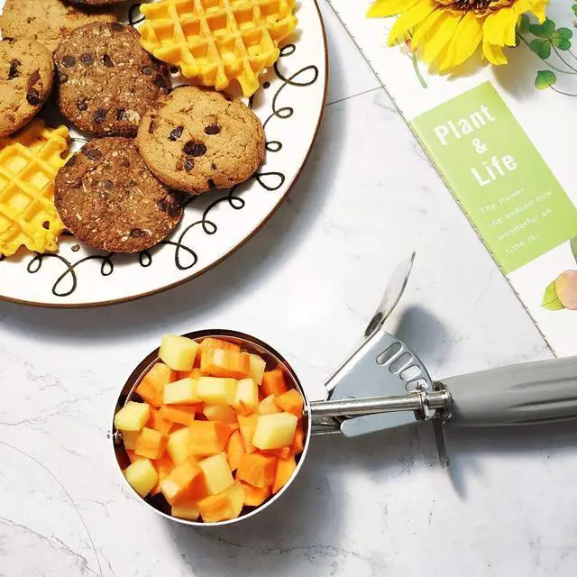 Alt view image 5 of 6 - Saebye Portion Scoop - #8 (4 oz) - Disher, Large Ice Cream Scoop with Trigger, Cookie Scoop, Food Scoop, Muffin Scoop - Portion Control - 18/8 Stainless Steel, Grey Handle