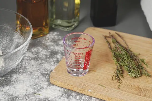 Alt view image 5 of 6 - New Talent plastic Measuring cup Shot Glass set of 3pcs, Shot Glasses Measuring cup, 26-Incremental Measurement 1oz, 6 Tsp, 2 Tbs, 30ml
