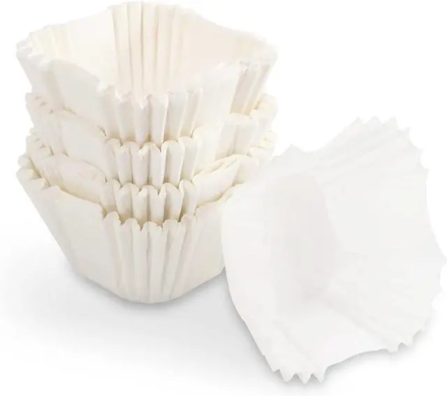 Main image of YumSur 100 Count Square Cupcake Liners, White Paper Muffin Baking Cups
