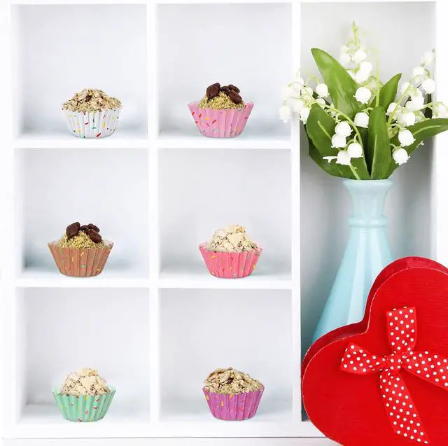 Alt view image 5 of 7 - Funtery 600 Pack Mini Baking Cups Cupcake Liner Candy Making,Colorful