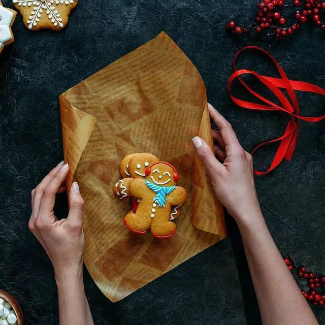 Alt view image 6 of 7 - Baking Parchment Paper Roll Non Stick Baking Paper Newspaper Printing Design Food Wrapping Paper for Baking Cookies Bread Pizza Meat and Vegetables