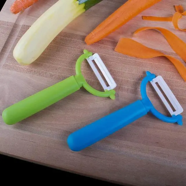 Alt view image 3 of 6 - Zittop 2 Premium Ceramic Blade Vegetable Peelers for Carrot, Potato, Zucchini, Cucumbers & Veggie Slicing, Shave Hard Cheese Easily. Thick Noodles & Fun Curls.
