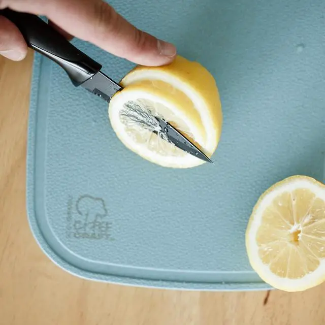 Alt view image 3 of 6 - Chef Craft Select Wheat Straw Cutting Board and Knife Set, 10 inch x 7.5 inch, Blue