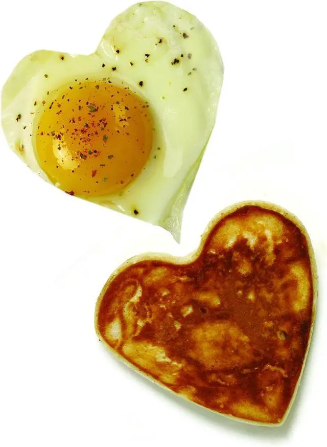 Alt view image 2 of 7 - Norpro Nonstick Heart Pancake/Egg Rings, Set of 2