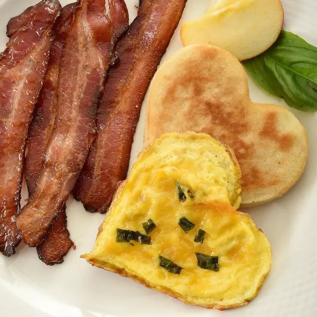 Alt view image 4 of 7 - Norpro Nonstick Heart Pancake/Egg Rings, Set of 2