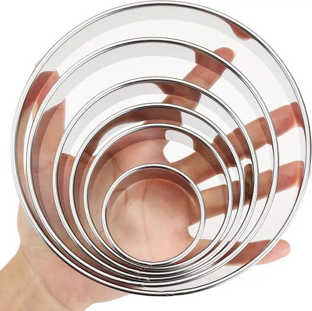 Main image of 6-Piece Round Cookie Cutters (2, 3, 3.5, 4, 5, 6 Inch) Biscuit Cutter Set