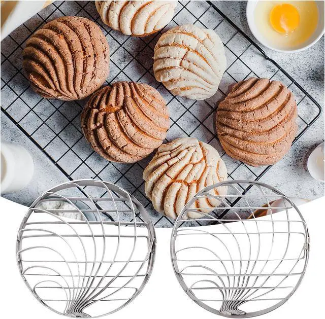 Alt view image 6 of 7 - Concha Cutter Mexican Bread Mold With 3 Sizes Pig Cookie Cutter Set,Concha Stamp Two Sided Mold For Pan Dulce Mexicano Cortadora De Pan,Cookie Stamps for Baking Cookies