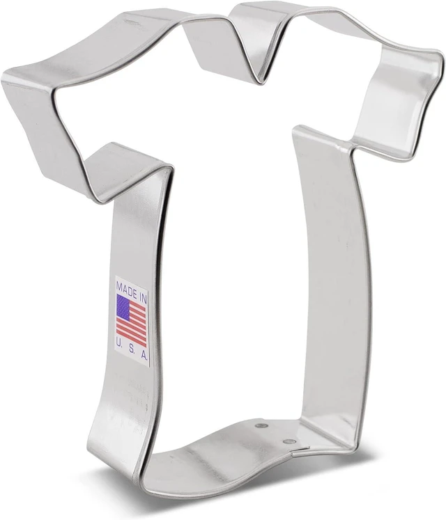 Alt view image 4 of 7 - Ann Clark Graduation Gown Cookie Cutter, 4" Made in USA