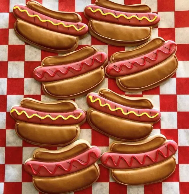 Alt view image 7 of 7 - Ann Clark Hot Dog Cookie Cutter, 4" Made in USA