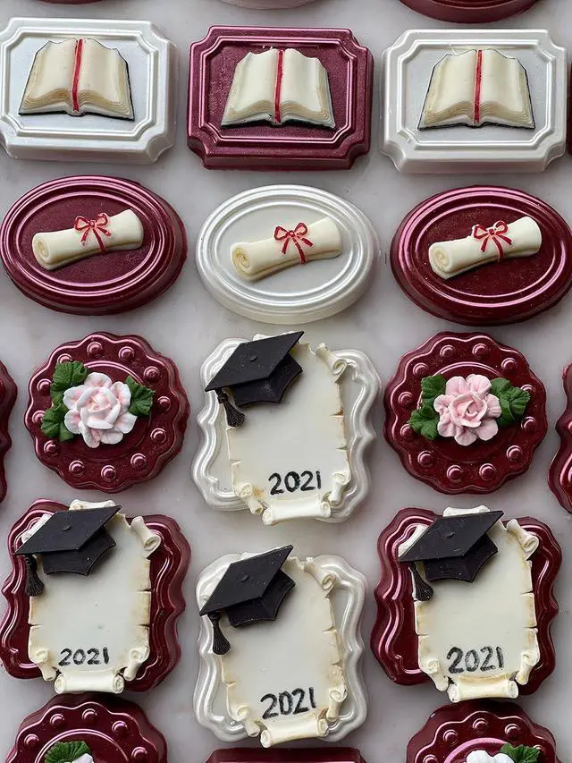 Alt view image 4 of 7 - Graduation Silicone Mold, Fondant Chocolate Mold for Cake Topper Decorations