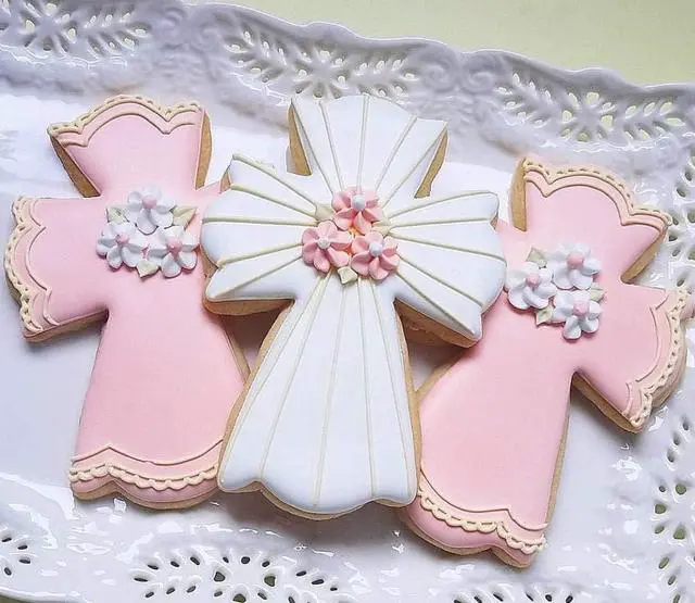 Alt view image 3 of 6 - Ann Clark Large Fancy Cross Cookie Cutter, 4.5" Made in USA