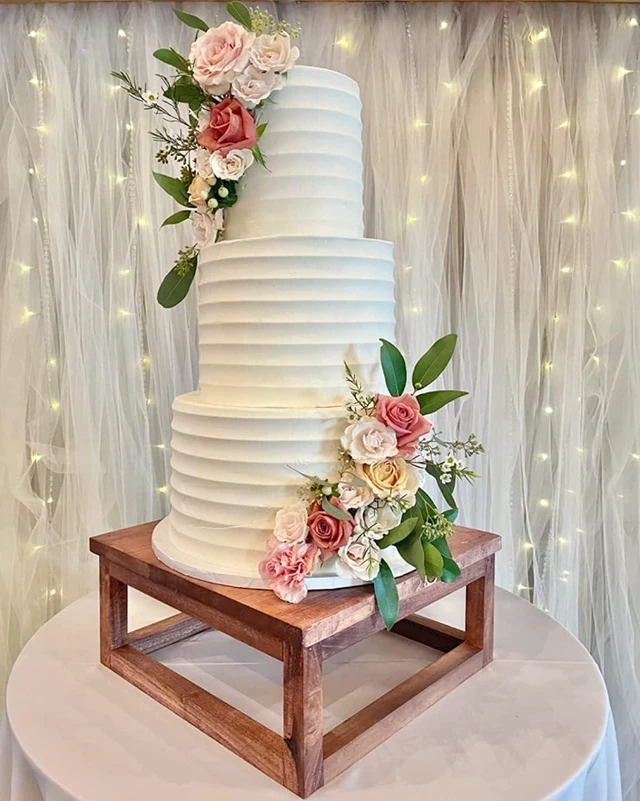 Alt view image 2 of 7 - 9 inch Stainless Steel Scallop Cake Comb Metal Cake Scraper Cake Buttercream Icing Smoother Frosting Sculpting Decorating Tools