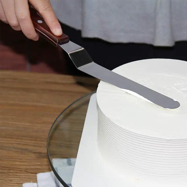 Alt view image 6 of 7 - 4 Pack Offset Spatula Set for Cake Decorating, Icing and Frosting Scraper