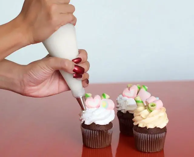 Alt view image 3 of 7 - Piping Pastry Bag Pack of 100 Plastic Disposable Cream Pastry Bag Cake Icing Sugarcraft Cupcake Piping Decorating Tool For Baking Supplies (Large 15''x13.7''x9.4'')