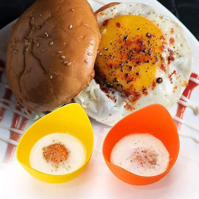 Alt view image 6 of 7 - Silicone Egg Poacher Cups, 4 Pack with Stable Ring Base