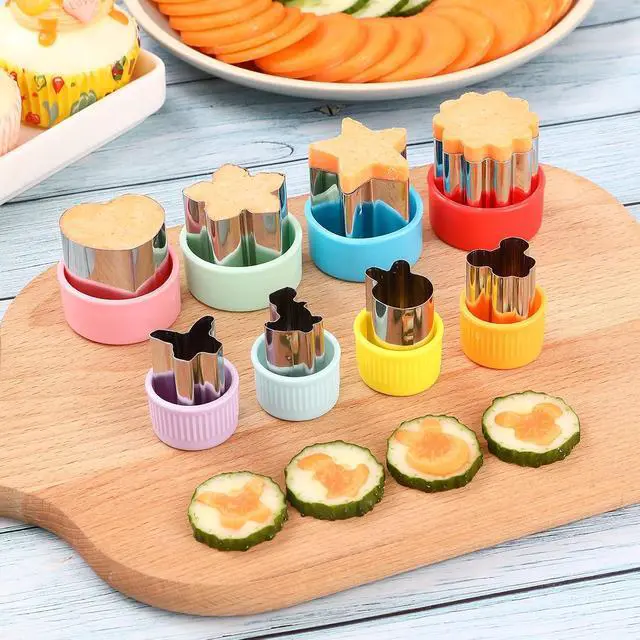 Alt view image 4 of 7 - Elfkitwang Sandwich Cookie Cutters Set, Dinosaur,Heart,Star,Mouse,Sandwich Knife Cookie Knife Vegetable Cutter Food Grade Cookie Mould.(12Pcs)