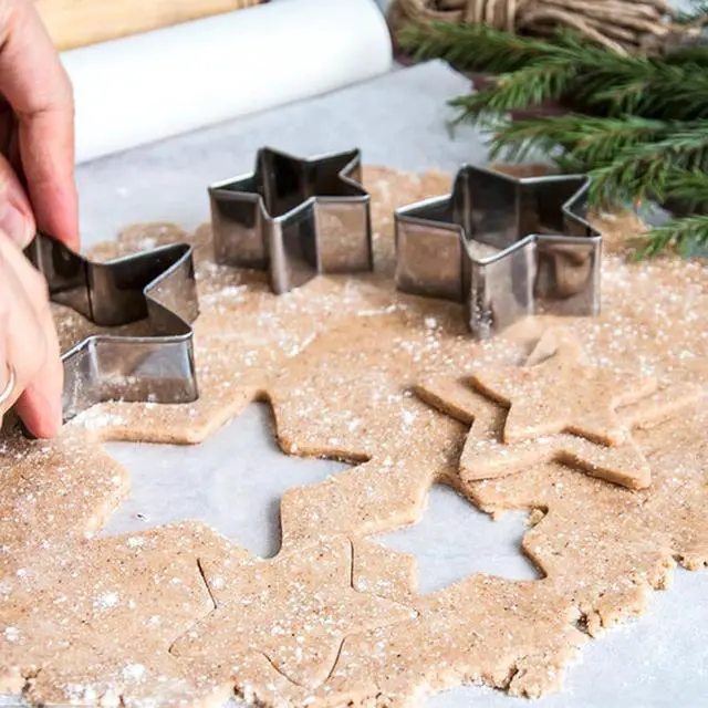 Alt view image 2 of 7 - Star Cookie Cutter Set 6pcs Star Shaped Mold Metal Cookie Cutters Sandwiches Cutter Shapes Biscuit Mold for Kids Holiday Birthday Party