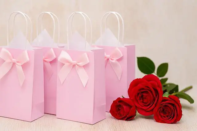 Alt view image 6 of 7 - SUNCOLOR 12-Pack Pink Gift Bags with Handles, 7.9x5.12x3.15 Inches Kraft Paper Party Favor Bags for Baby Showers, Birthdays, Weddings