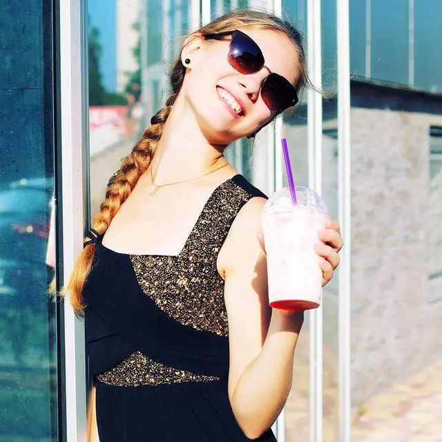 Alt view image 7 of 7 - 100 Pcs Colorful Plastic Long Disposable Drinking Straws