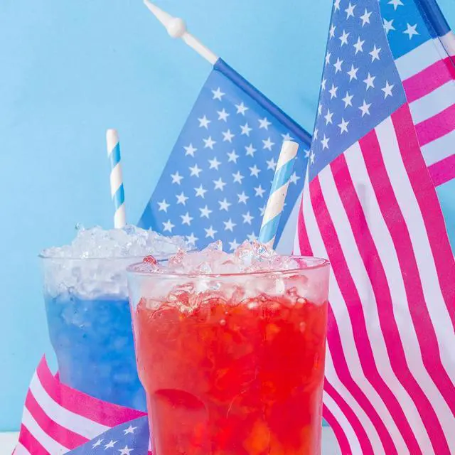 Alt view image 6 of 7 - PakTalk 100 Pack Striped Paper Straws