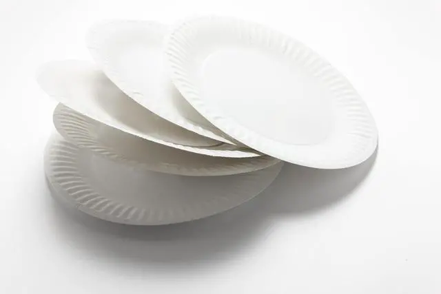Alt view image 2 of 5 - Perfect Stix 9 inch Paper Plates. Pack of 100 Count Paper Plates. Made In the USA., White