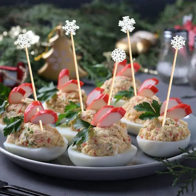 Alt view image 7 of 7 - 100Pcs 4.9" Snowflakes Cocktail Picks 5 Shapes of Snowflake Decor