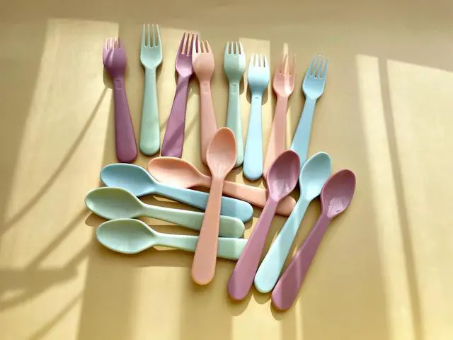 Alt view image 2 of 6 - 16Pcs Kids Plastic Forks, Macaron-Colored Kids Eating Utensils, Reusable Toddler Silverware Set, BPA Free, Ideal for School Lunch, Camping, Travel, Party Favors, Dishwasher Safe