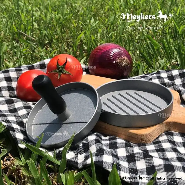 Alt view image 4 of 6 - Meykers Hamburger Press Patty Maker 150 Paper, 4.5 Burger Mold Meat Shaper