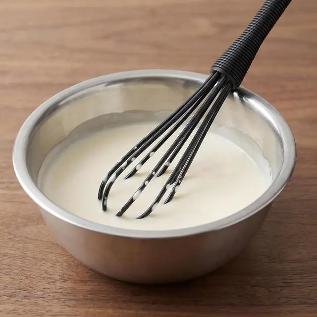 Alt view image 3 of 7 - Small Plastic Whisks 5pcs Mini Whisk for Hair Dye Color Mixing Hairdressing
