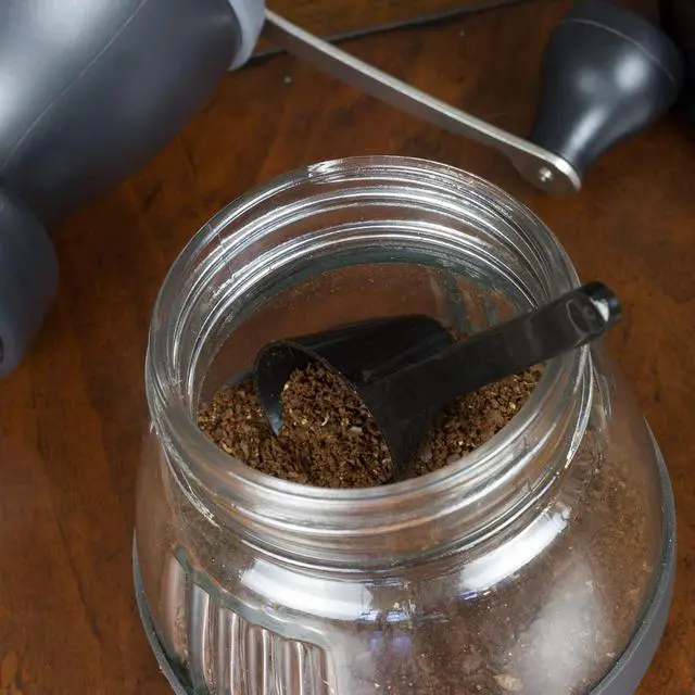 Alt view image 3 of 5 - Chef Craft Classic Plastic Coffee Scoop, 1 Ounce 2 Piece Set, Black