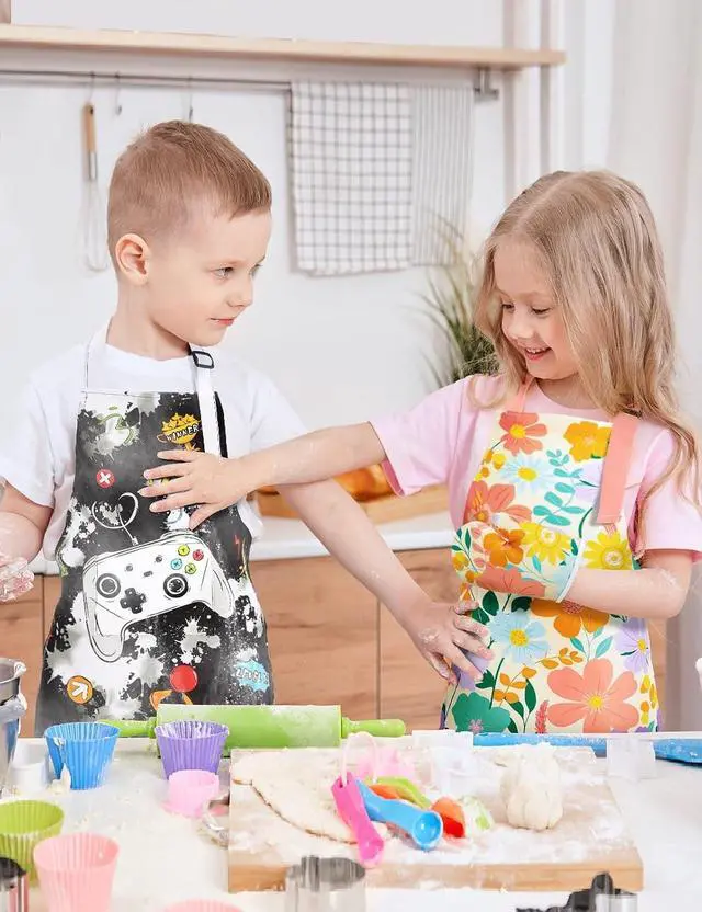 Alt view image 6 of 7 - WERNNSAI Kids Apron Set for Girls Boys - Art Cooking Apron with Hat Oven Mittens