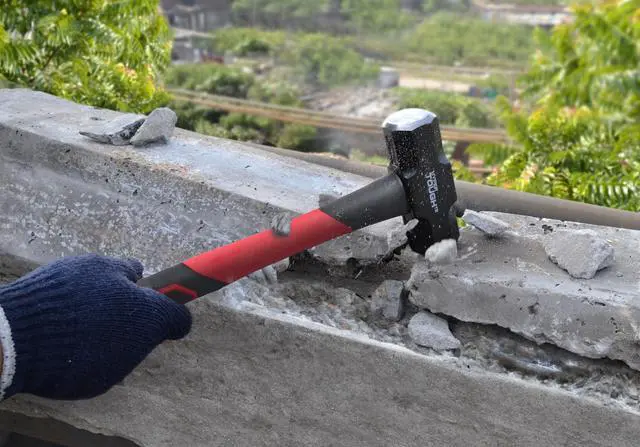 Alt view image 6 of 6 - Hyper Tough 4Pound Mini Sledge Hammer, HeatTreated Carbon Steel Head, ComfortGrip Fiberglass Handle for Demolition & Striking Tasks