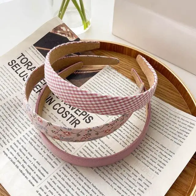 Alt view image 4 of 6 - Ooosonlu Fashion Headbands Set - Girls & Women Pearl Hairbands, Non-slip, Different Patterns