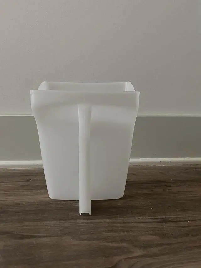 Alt view image 7 of 7 - Rubbermaid Commercial Products Food Service Utility Scoop, 64-Ounce, White, for Ice/Bar and Ingredient Use in Restaurant/Kitchen
