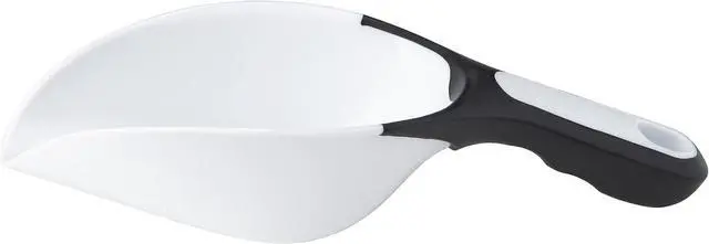Main image of Chef Craft Select Plastic Scoop, 1 Cup, White