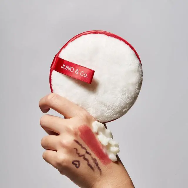 Alt view image 3 of 5 - JUNO & Co. Reusable Makeup Remover Pad, Washable Face Cleansing Pad Red