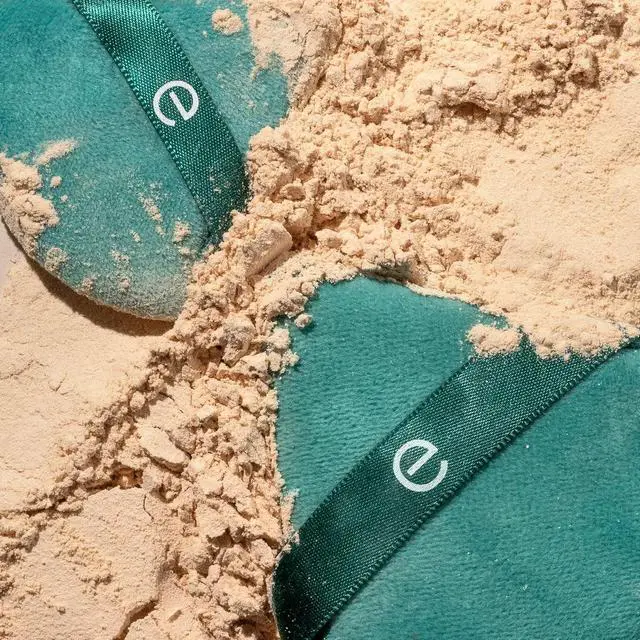 Alt view image 6 of 7 - EcoTools Powder Puff Duo, Full-Size & Mini Powder Puff Set | Precise setting with a face powder puff duo for loose or pressed powder, small powder puff, triangle shape and finger band