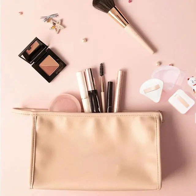 Alt view image 5 of 7 - 8 PCS Triangle Powder Puffs Holder Cases Clear Makeup Sponge Protective Container Portable Beauty Blender Holder Reusable Dust-Proof Pocket Cosmetic Puff Box for Travel (Transparent)