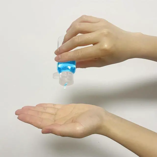 Alt view image 6 of 6 - 5 Pieces 1.67oz Flip Cap Bottles Plastic Empty Transparent Containers Bottle Refillable Squeeze for Travel Shampoo Cosmetic Lotion Toiletries (50ML)