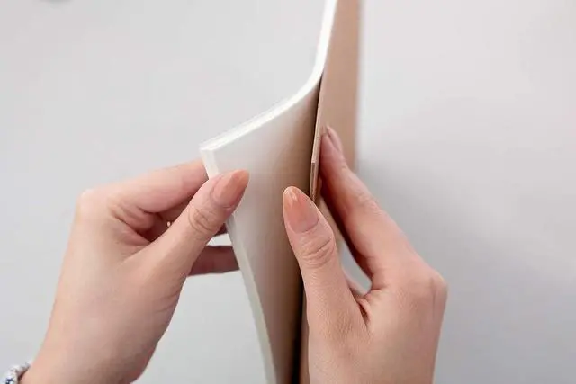 Alt view image 4 of 5 - Strathmore Medium Drawing Spiral Paper Pad 8"X10"-24 Sheets -400300