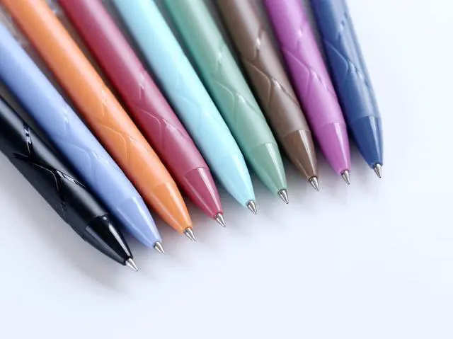 Alt view image 5 of 7 - Vintage 9 Colors Erasable Gel Ink Pens 0.5mm Point Assorted Erasable Gel Pen Retractable for Writing Drawing Coloring Art Pack of 9PCS