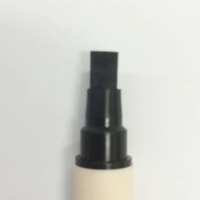 Alt view image 3 of 4 - Kuretake Zig Memory System Calligraphy Marker Pure Black