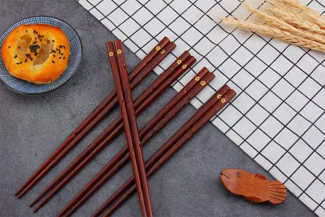 Alt view image 6 of 6 - Japanese Natural Wood Chopsticks, Reusable Classic Style Chopsticks Non-slip Design Chop Sticks 5 Pairs Gift Set
