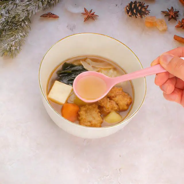 Alt view image 2 of 6 - Ceramic Spoons Set of 4, Ceramic Chinese Soup Spoon, Asian Soup Spoons, White/Blue/Yellow/Pink Japanese Spoon Large for Ramen Pho Wonton Dumpling Miso, Deep Oval Hook Design (4, Pink)