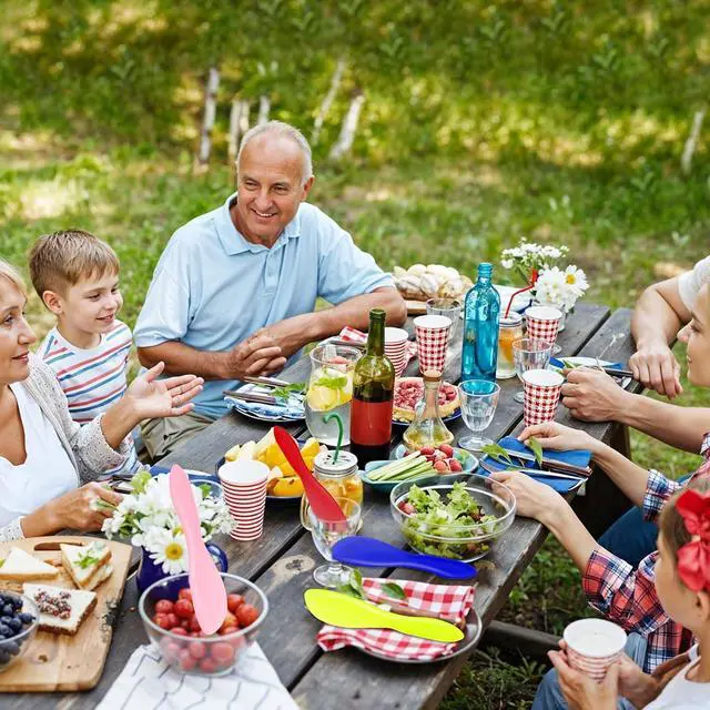 Alt view image 7 of 7 - 7 PCS Plastic Butter Knife Spreader, Multi Purpose Peanut Butter Knife Spreader, Spread Knives for Cheese Cream Icing